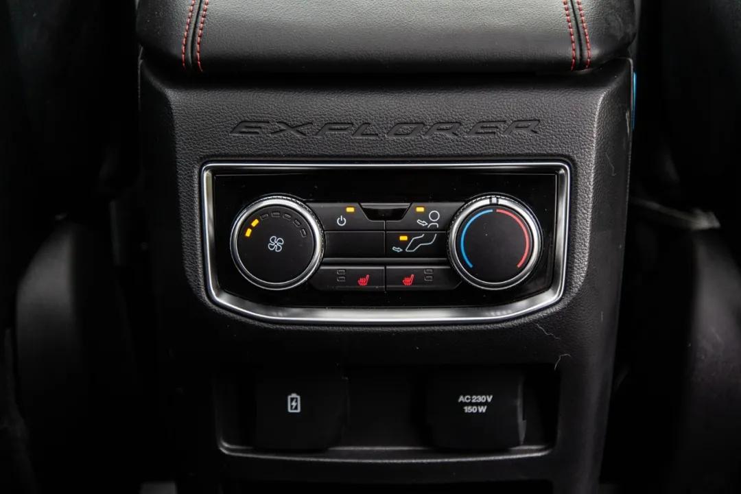 全新福特探险者选哪个配置,福特全新探险者对比途昂