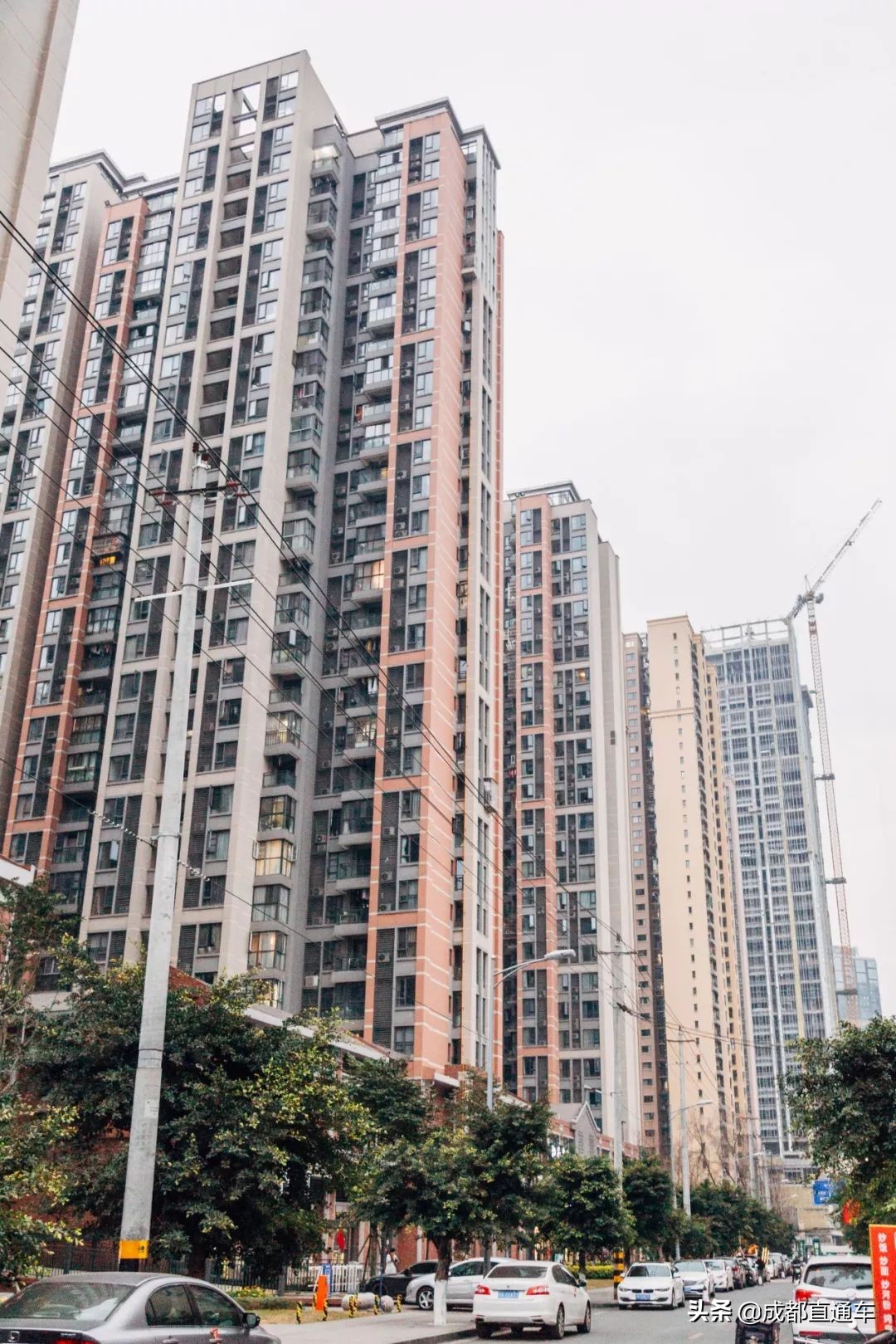 成都美食街排名第一,成都建设路美食街在哪里