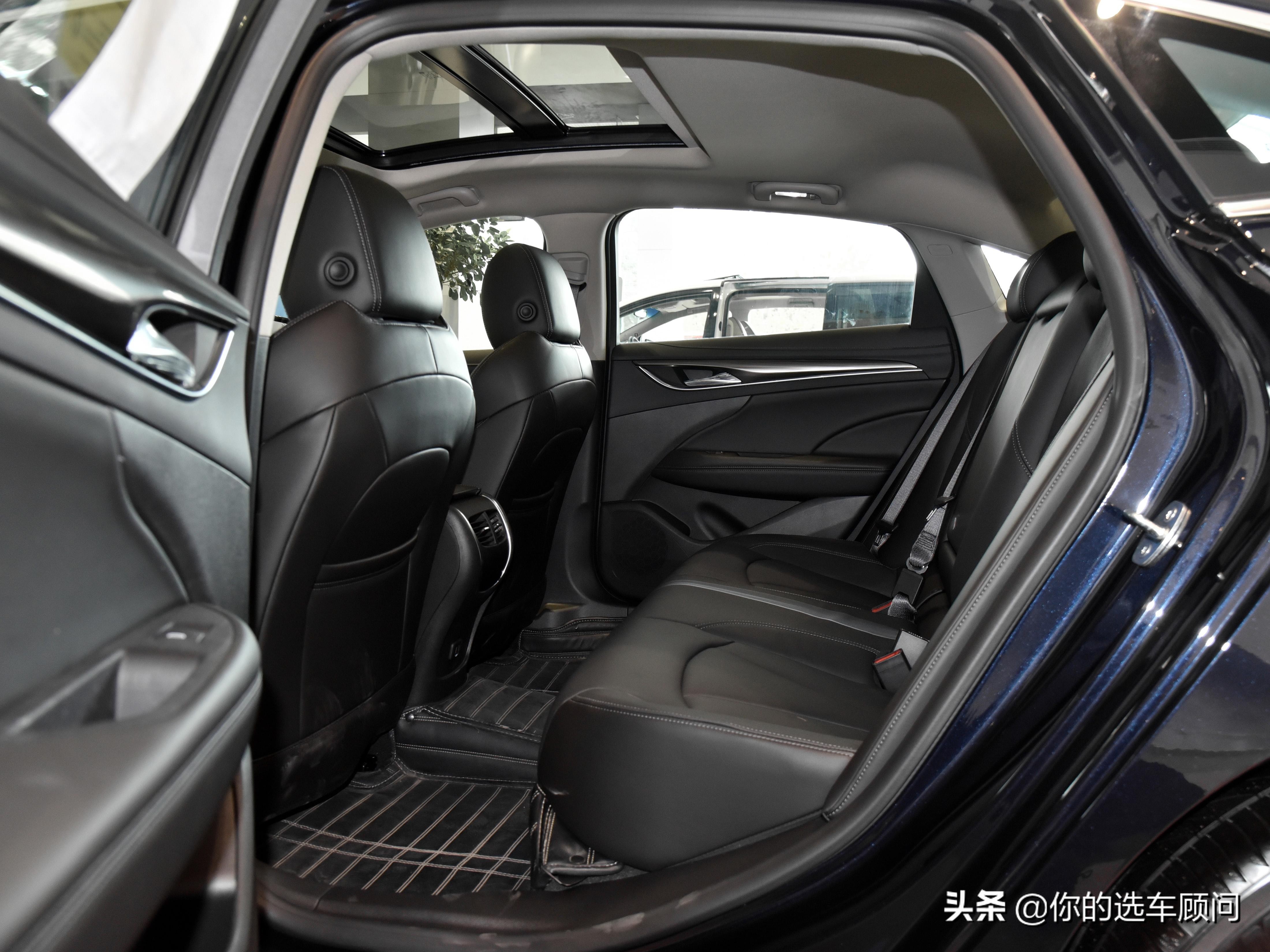 豪华大排量轿车,豪华版大轿车