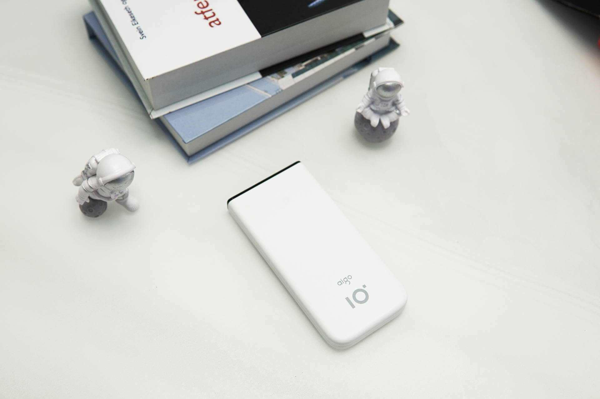 华为充电宝怎么比小米的贵那么多,华为66wsupercharge充电宝测评