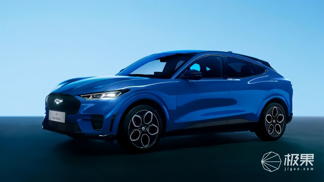 福特野马mach-e长续航降价,野马纯电mach-e售价