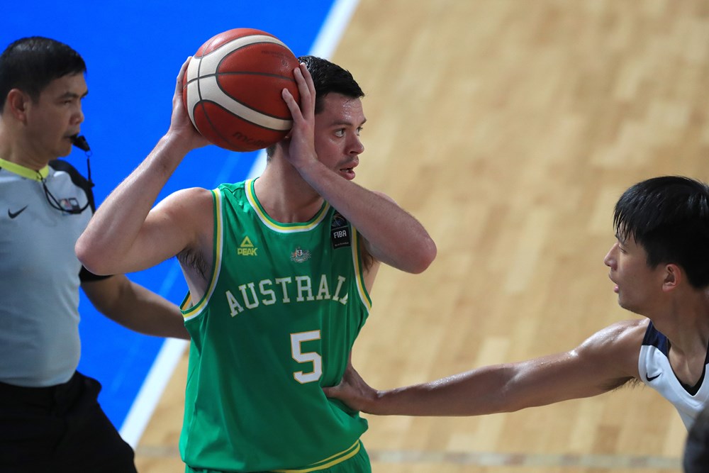 男篮亚洲杯半决赛新西兰澳大利亚,男篮亚预赛韩国