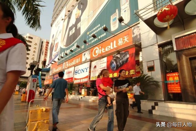 深圳赛格大厦在摇晃,深圳赛格大厦发展史