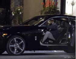 “年薪百万后，我终于敢光明正大戴假表了”