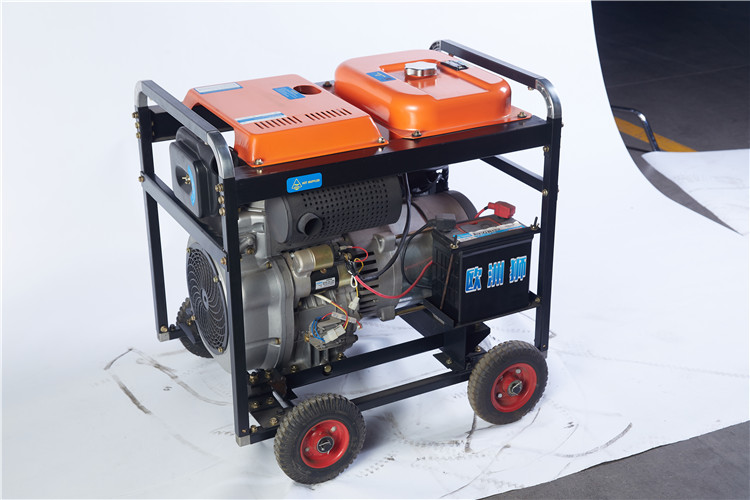 8kw柴油发电机220V单相三相双电源全铜无刷等功率户外使用380V