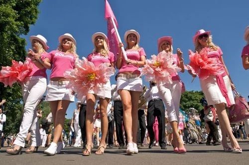 男人的天堂？十女配一夫？别做梦了，告诉你一个真实的拉脱维亚