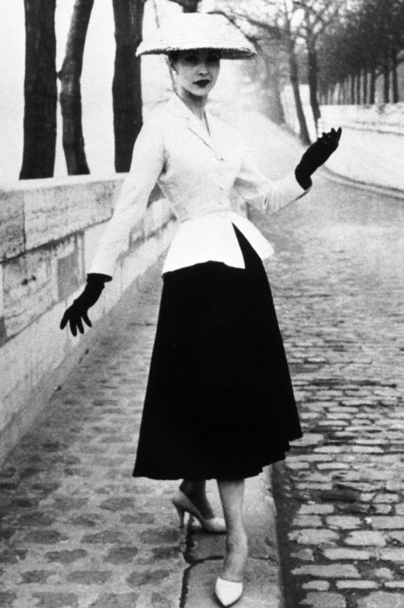 赫本迷笛裙,奥黛丽赫本经典小伞裙