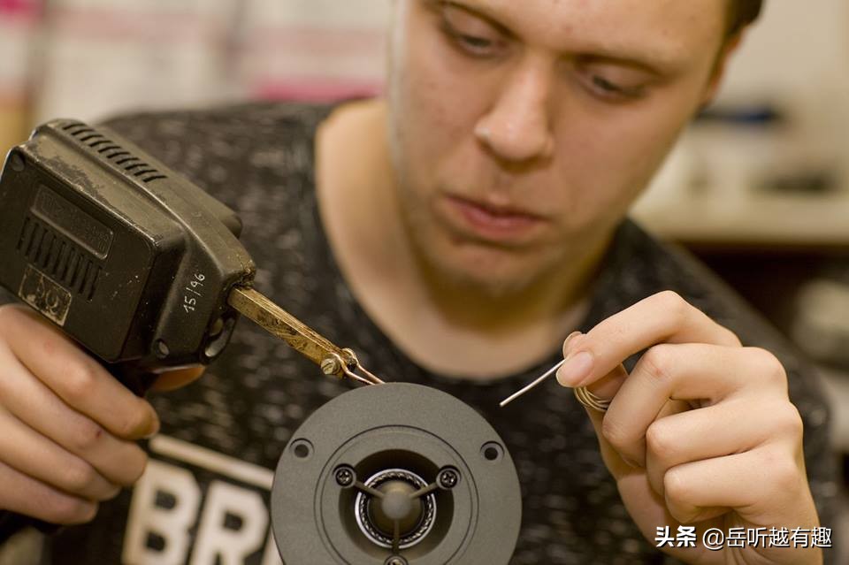 鎵嬪伐涔嬬編瑙嗛,鎹峰厠acoustique闊崇