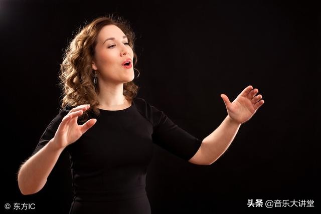 怎么解决唱歌喉咙往上,一招解决唱歌喉咙