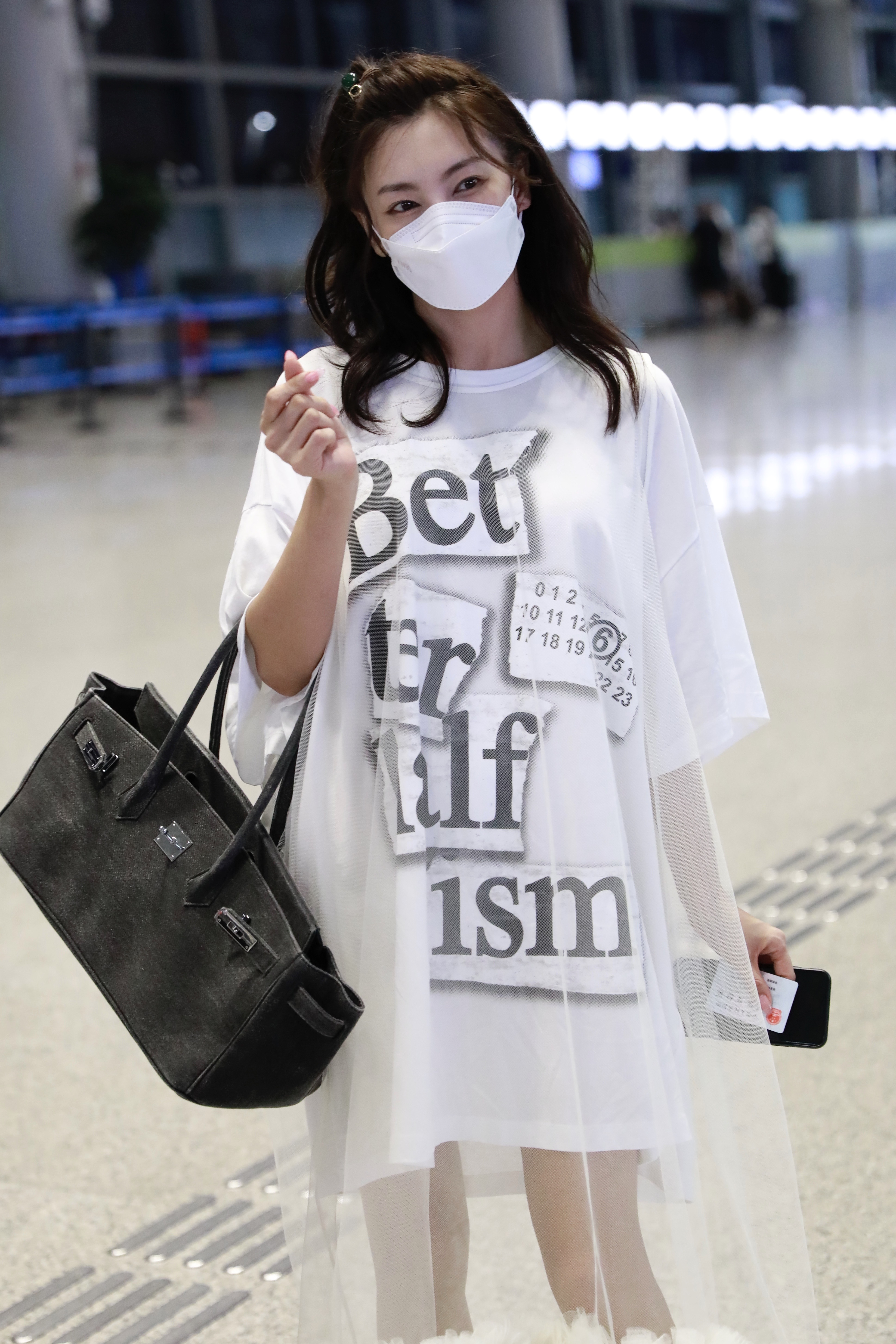 张雨绮走虞书欣傻白甜路线,虞书欣pick张雨绮和宁静