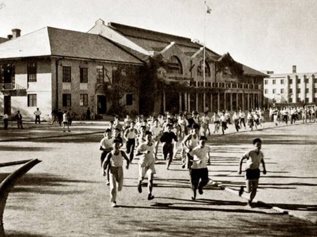 一石激起千层浪众人哗然,一石激起千层浪大浪滔天