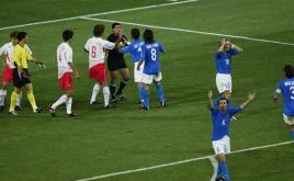 足球比赛如何正确判断比分,足球比赛怎么判断角球大小