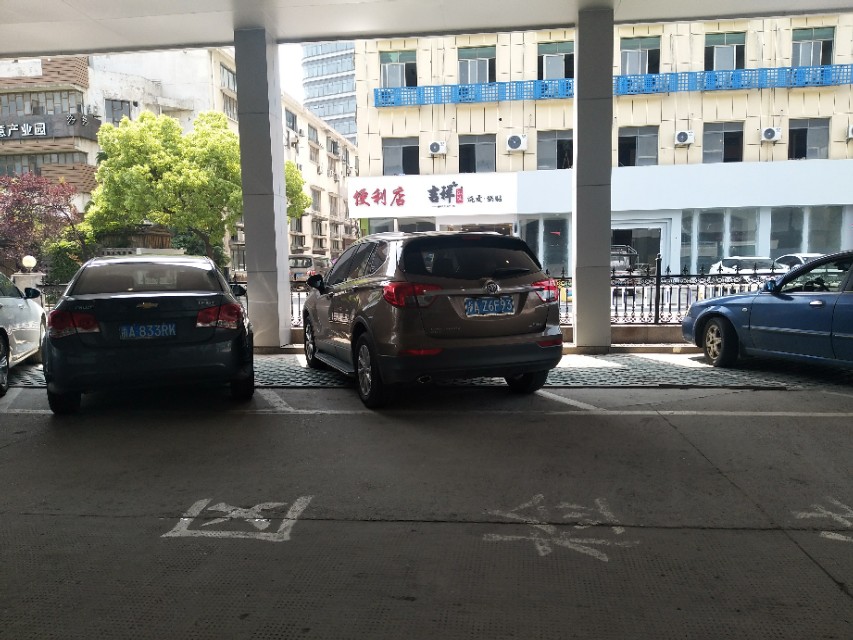 景程燃油压力阀抖动厉害,雪佛兰景程燃油泵召回