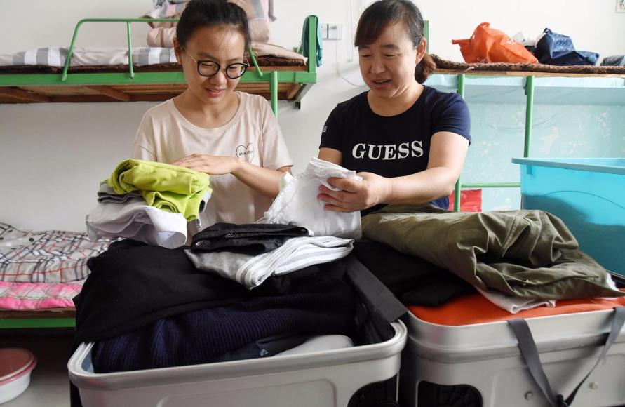 考上北大却撕掉录取通知书,考上北大后被开除再考清华