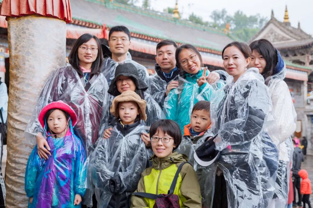 只要你面朝青海湖，八月依旧春暖花开