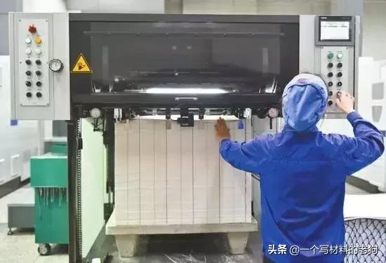 钞票是什么材料做的,为什么人民币的成分是棉花