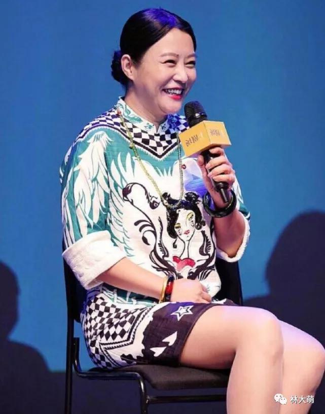 黄飞鸿与十三姨同款衣服,黄飞鸿十三姨的服装有哪些