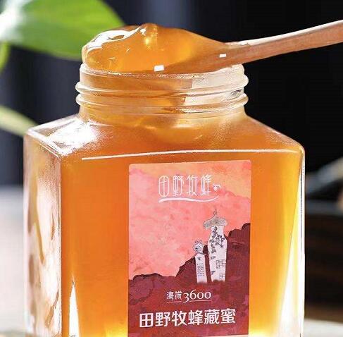 蜂蜜能在冰箱里冻成冰块吗,蜂蜜可以放冰箱冻成冰吗