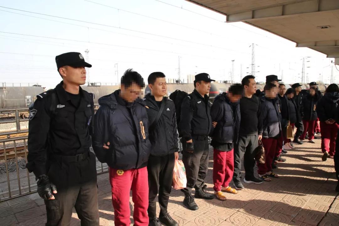 公安机关破获假冒注册商标案件 (破获假冒注册商标案)