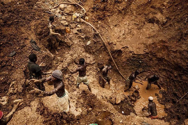 津巴布韦人为什么爱喝止咳糖浆,津巴布韦的少年都迷上了止咳糖浆