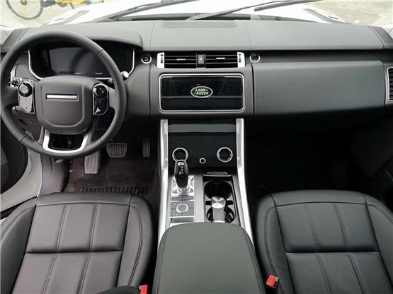 柴油版的路虎揽胜怎么样,18年新款路虎揽胜运动版柴油版