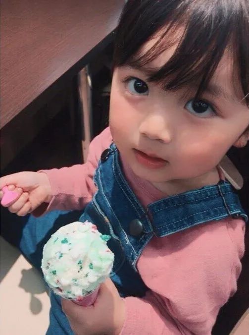 日本大眼妹本人抖音,日本大阪大眼妹本人抖音