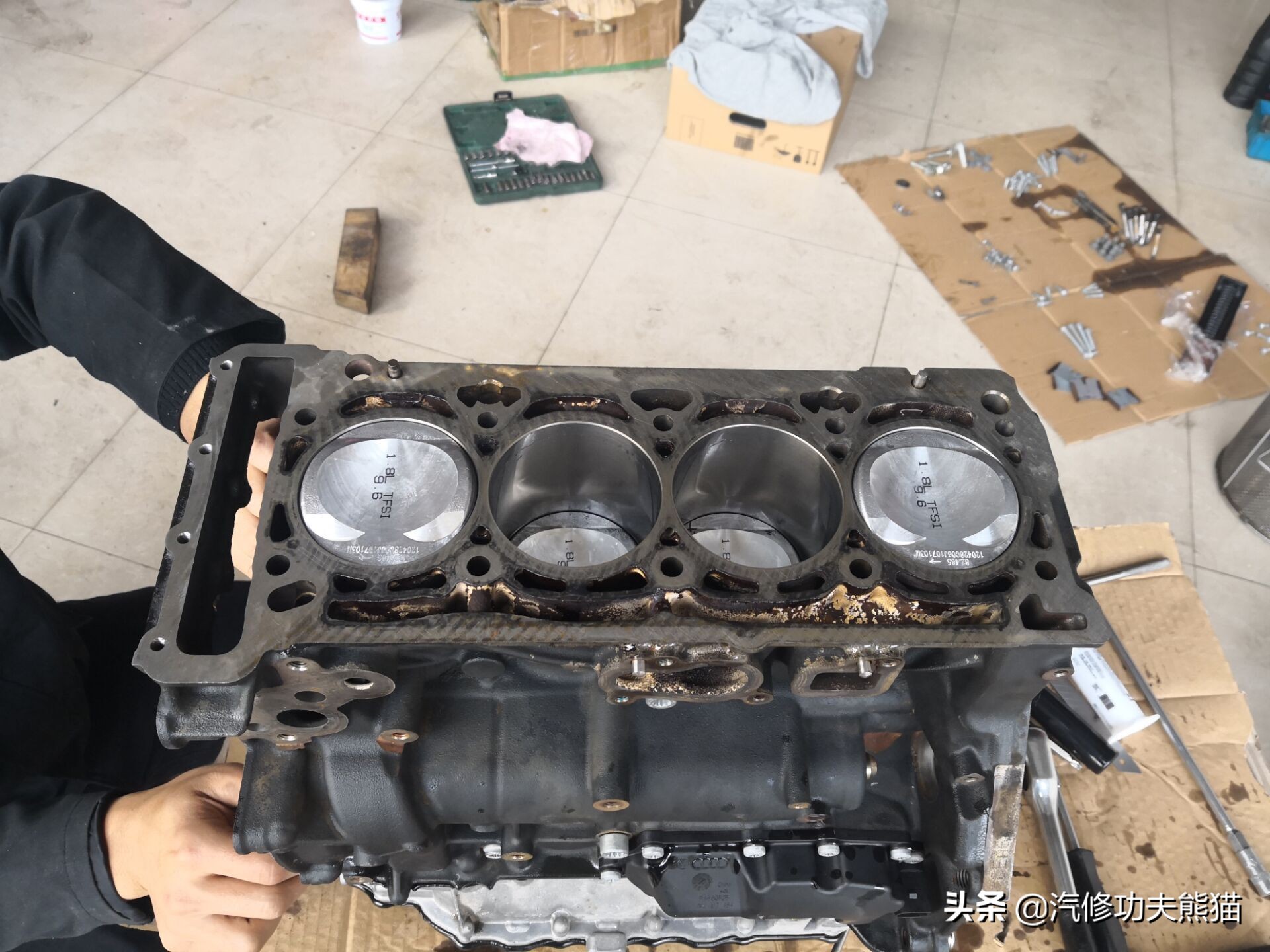 途观1.8t发动机烧机油维修多少钱,途观1.8t烧机油彻底解决