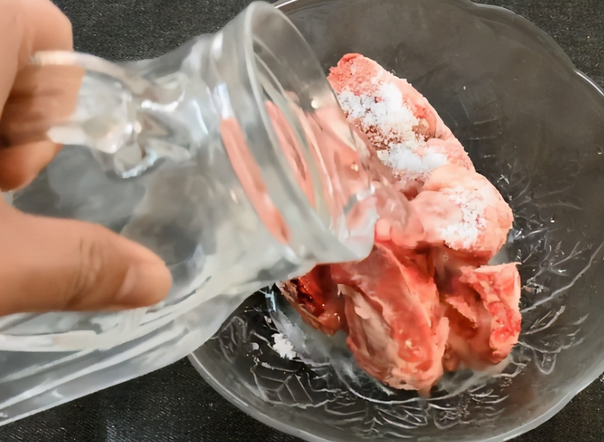 用什么方式解冻肉肉更快,不管多硬的冻肉