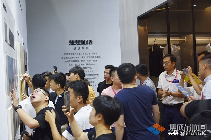 鍏ㄥ眿楂樼椤跺瀹氬埗,椤跺楂樼鍏ㄥ眿瀹氬埗