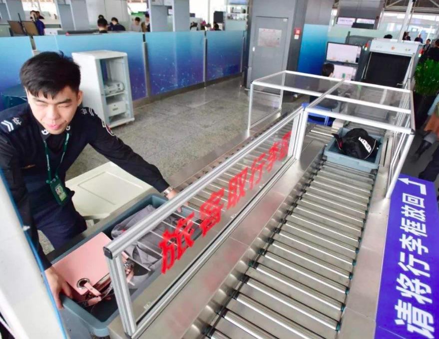 机场过安检后买饮料能带上飞机吗,过安检后饮料能带上飞机吗