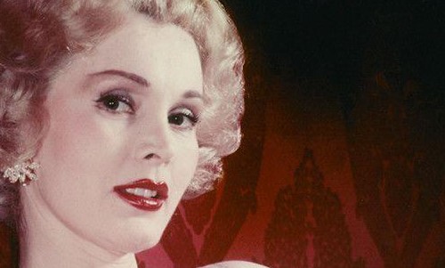 她一生结过4次婚,她一生经历了七次婚姻