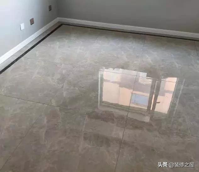 东鹏瓷砖和马克波罗瓷砖，哪个品牌好？一看就懂，收藏备用