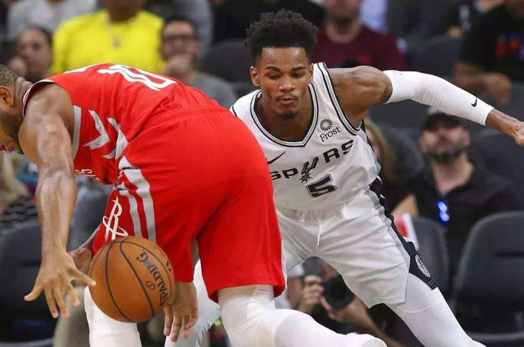 德章泰默里马刺视频,马刺控卫德章泰默里集锦