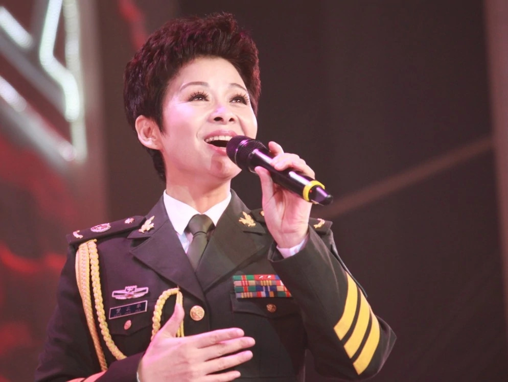 董文华结了几次婚姻,董文华哪年生孩子