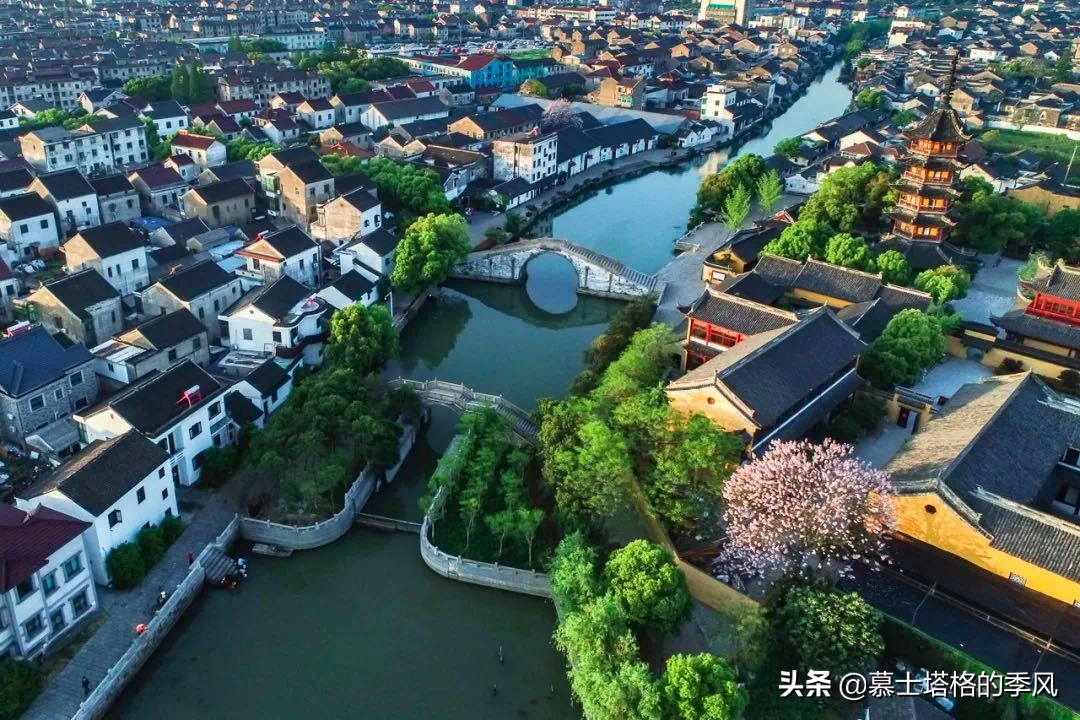 中国六大古镇住宿攻略,适合去小住的古镇