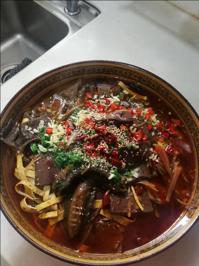 四川正宗冒菜和毛血旺的做法,比成都冒菜还正宗的重庆毛血旺