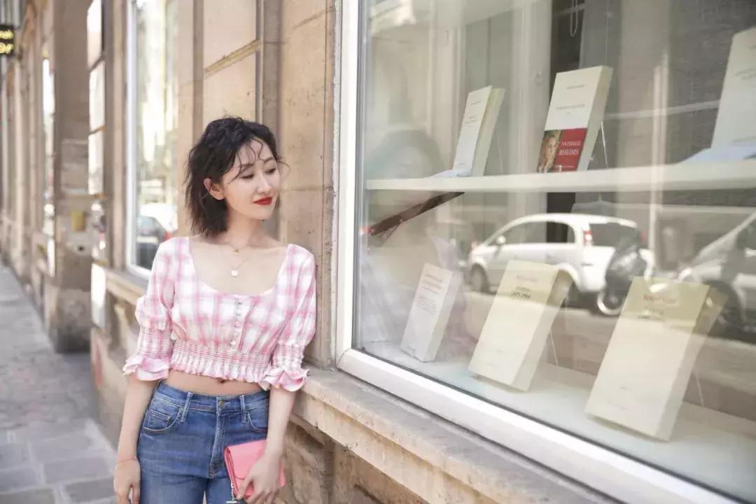 每次穿衣服感觉特别厚重,每次穿衣服的时候都觉得难受