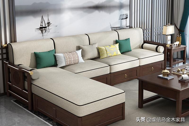 男子网上买床没按时到货,男子买沉香木床