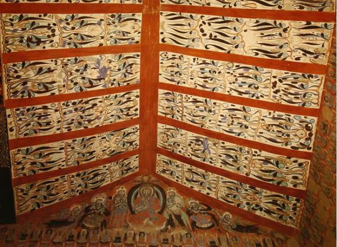 敦煌428窟介绍,敦煌329窟壁画飞天图