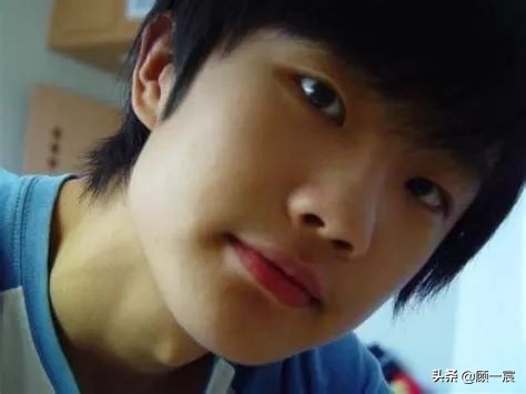 许嵩顶级音乐人,许嵩从出道到现在每年一首歌