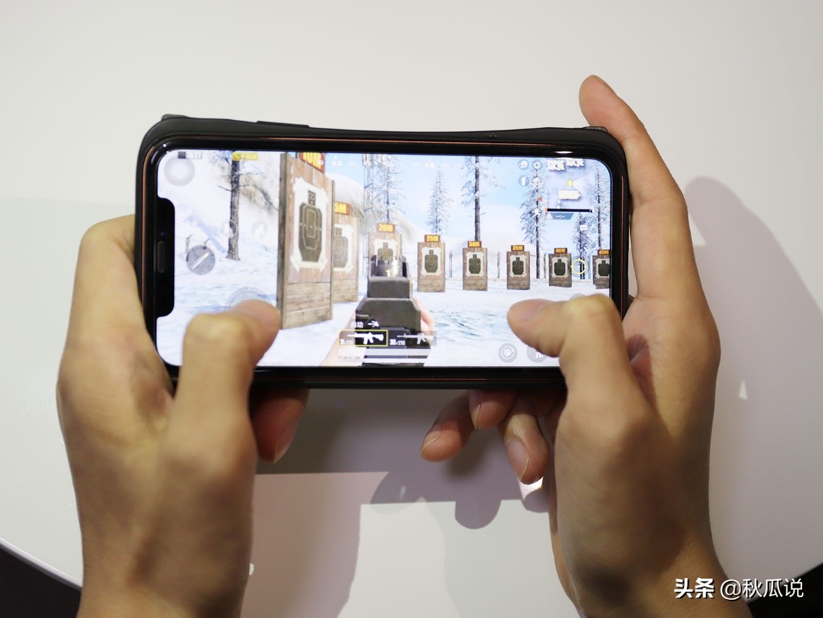 吃鸡神器手机外壳专用,安卓吃鸡神器手机壳一体