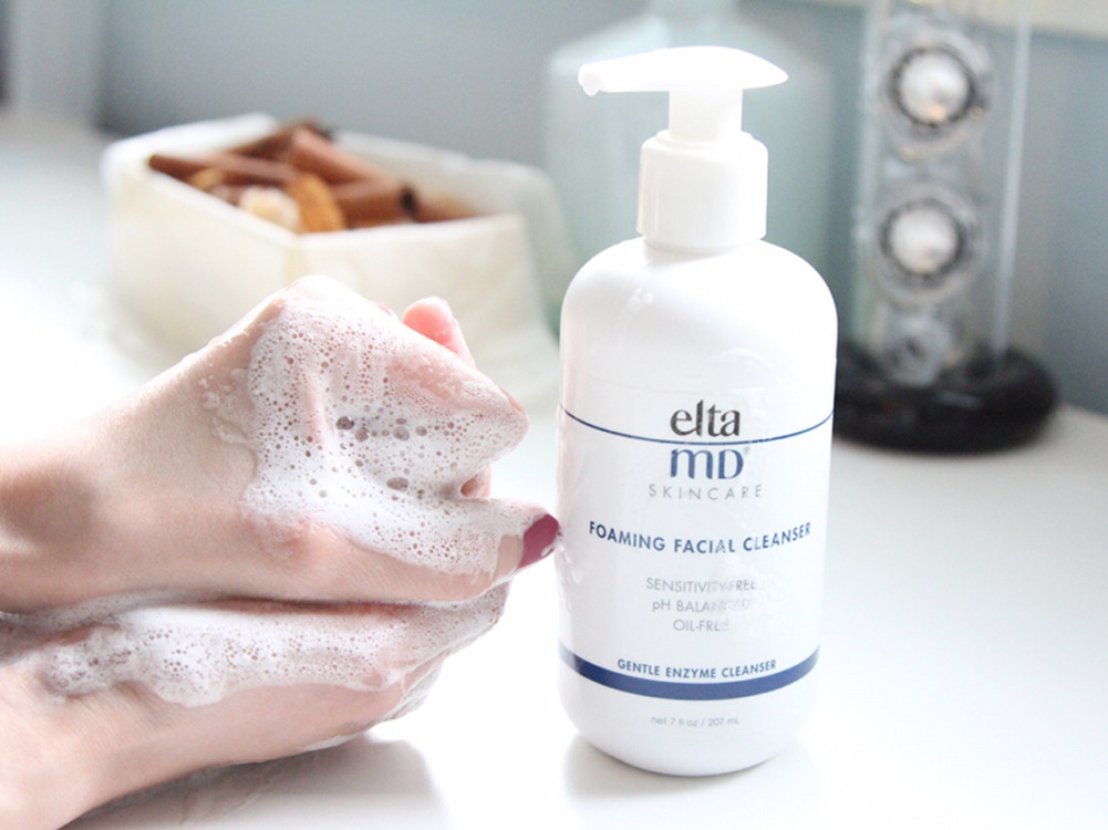 敏感肌红痒脱皮,敏感肌皮肤干燥起皮又痒要怎么办