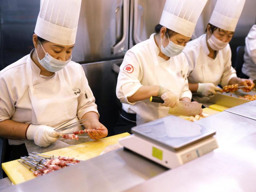 鍗冧嚎鐑х儰璧涢亾,200浜跨殑鐑х儰璧涢亾