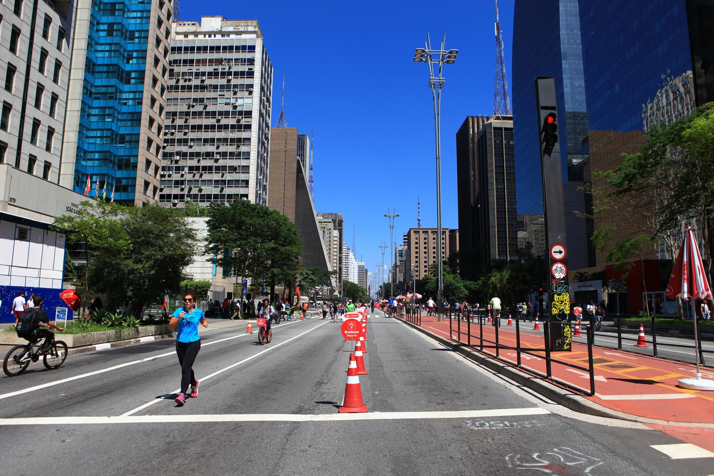 巴西人有多喜欢玩csgo,巴西人周末是不是很注重派对