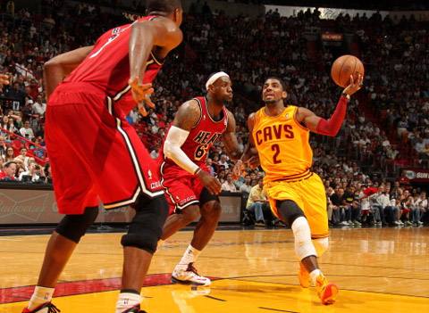 欧文运球vs艾弗森,欧文和艾弗森谁过人更厉害