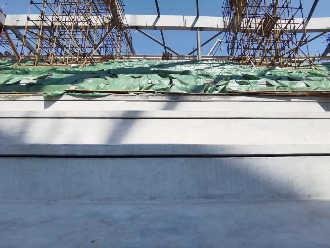 浦东白玉碗足球场,上海首座专业足球场