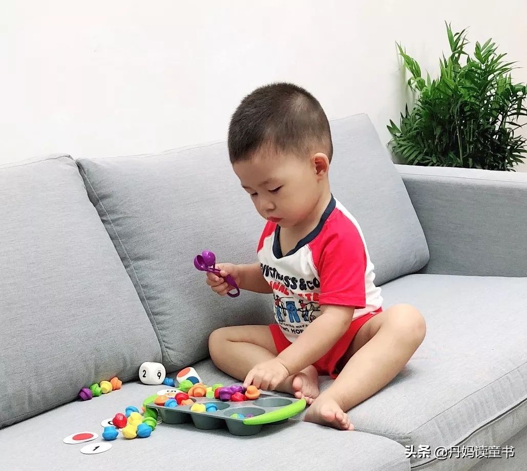 夏季流行的裙子童装,夏天连衣裙短袖童装