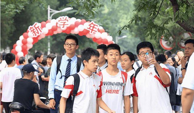 应届毕业生未就业档案存放问题,大学毕业了未就业档案存放到哪里