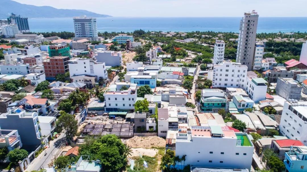 他花1500万在浙江农村造房,他花150万造一个家