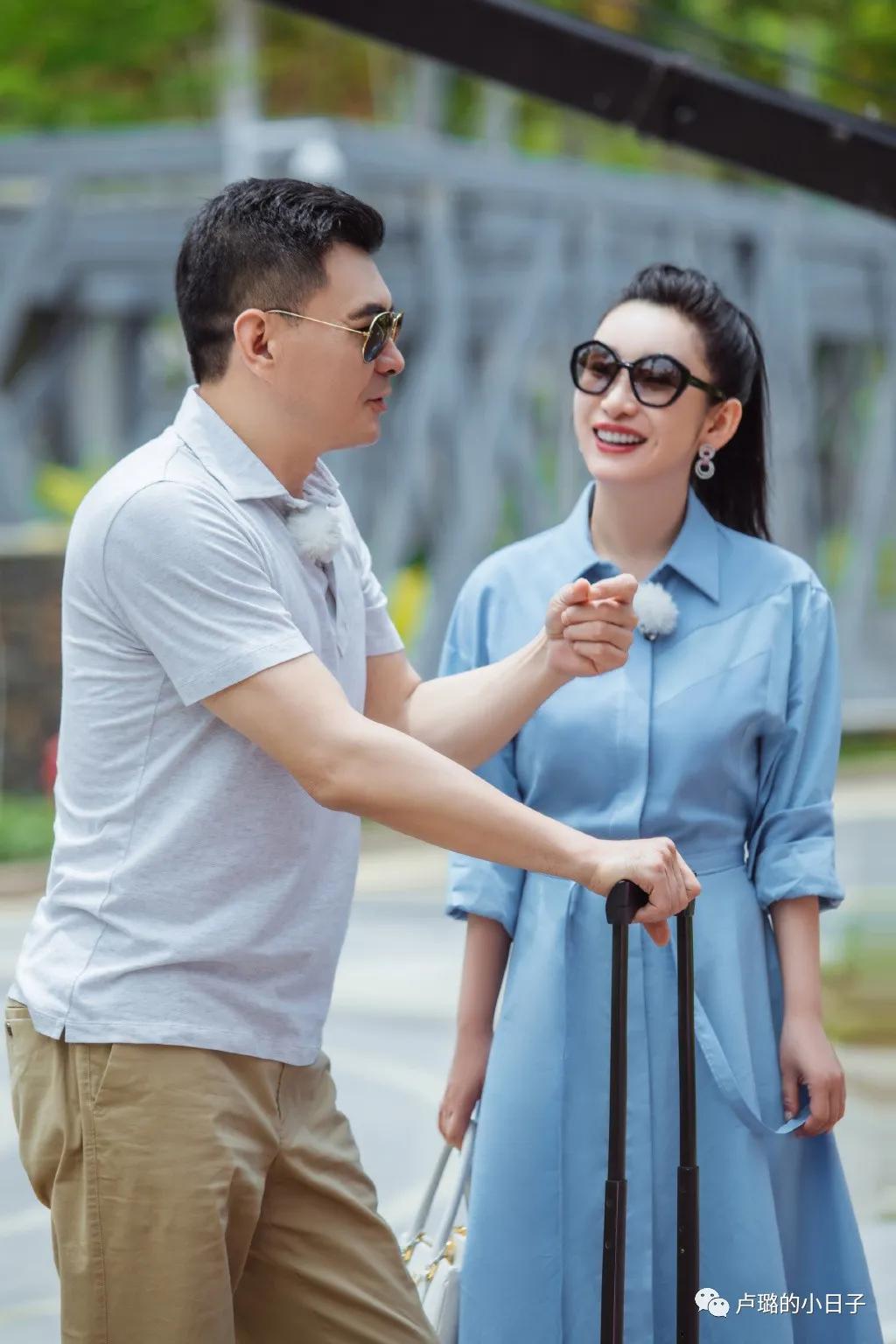 被秦海璐的私服惊艳了,秦海璐穿搭同款